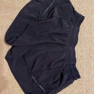 Black lululemon hotty hot shorts